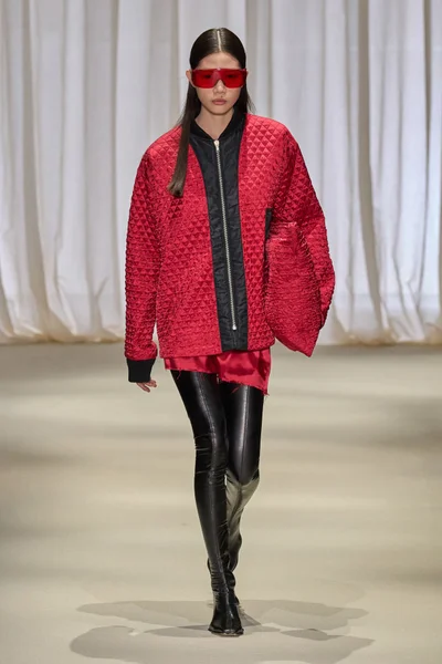Look 42